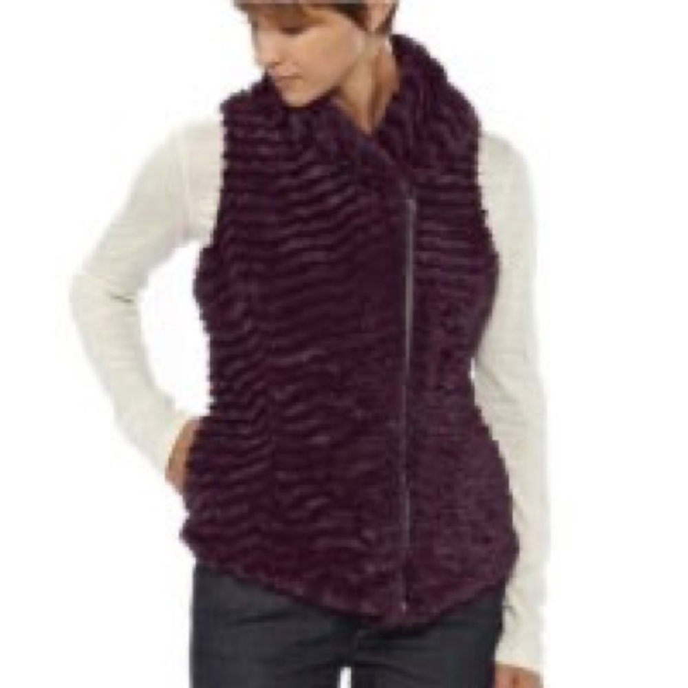 Patagonia Pelage Fleece Faux Fur Deep Purple Vest Whisky Plum